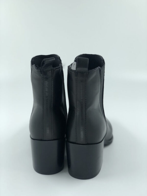 WS2795 - Image 2
